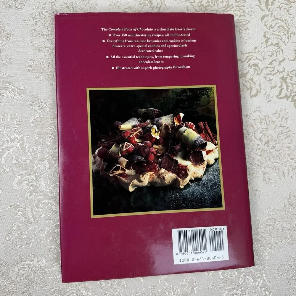 Complete Book of Chocolate - Longmeadow Press- Hardcover- Vintage